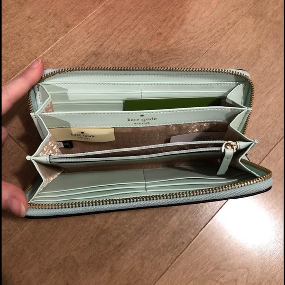 Kate Spade ♠️spencer zip-around continental wallet - Picture 4 of 4